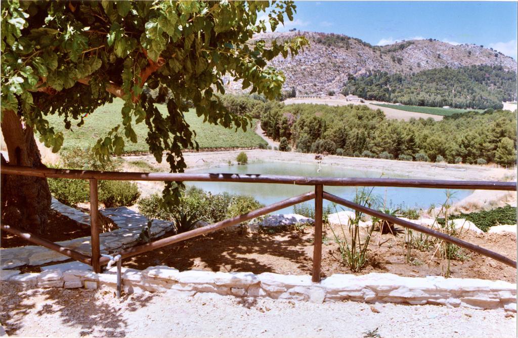 Agriturismo Tenute Pispisa Segesta Calatafimi Exteriér fotografie